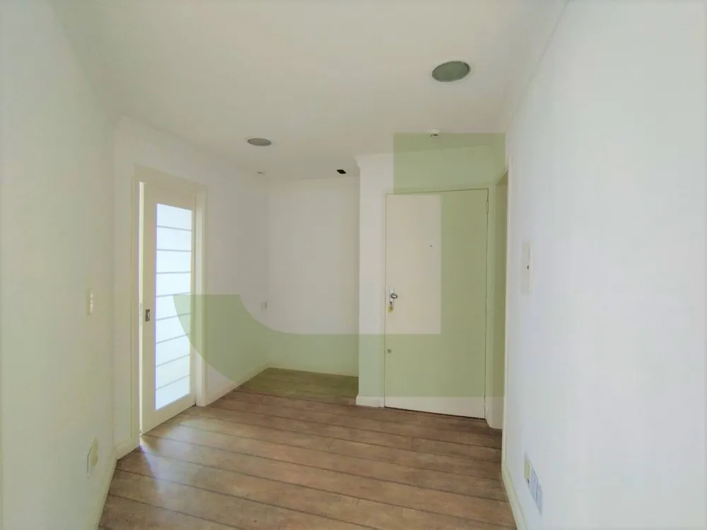 Alugar Comercial / Sala comercial em condom&iacute;nio em S&atilde;o Leopoldo R$ 1.260,00 - Foto 2