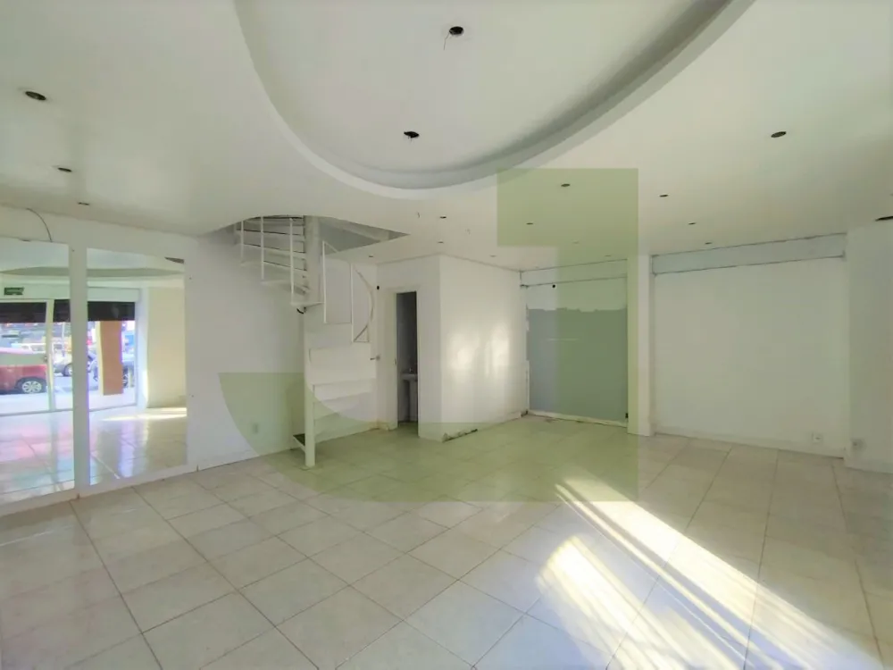 Alugar Comercial / Loja em Condom&iacute;nio em S&atilde;o Leopoldo R$ 3.000,00 - Foto 2