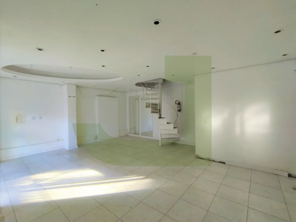 Alugar Comercial / Loja em Condom&iacute;nio em S&atilde;o Leopoldo R$ 3.000,00 - Foto 4