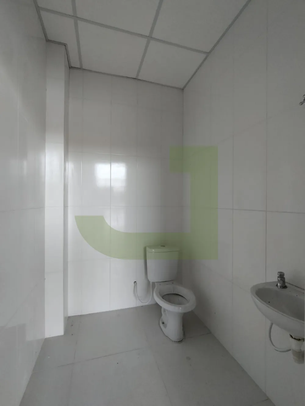 Alugar Comercial / Loja em Condom&iacute;nio em S&atilde;o Leopoldo R$ 5.600,00 - Foto 5