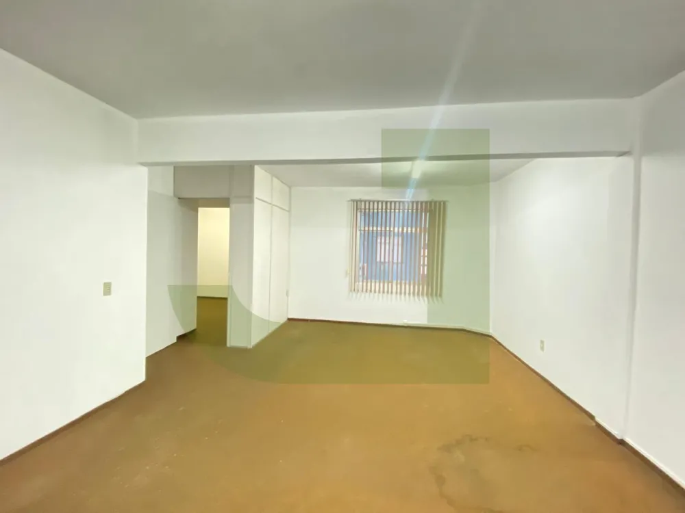 Comprar Comercial / Sala comercial em condom&iacute;nio em S&atilde;o Leopoldo R$ 170.000,00 - Foto 4