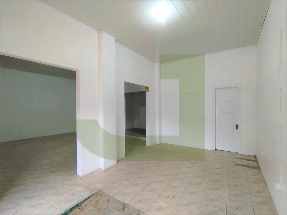 Alugar Comercial / Loja em S&atilde;o Leopoldo R$ 3.200,00 - Foto 2