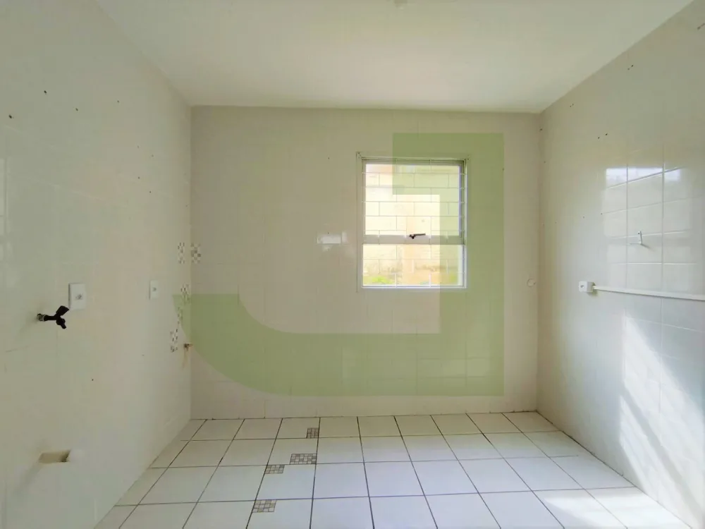 Alugar Apartamento / Padr&atilde;o em S&atilde;o Leopoldo R$ 1.350,00 - Foto 6