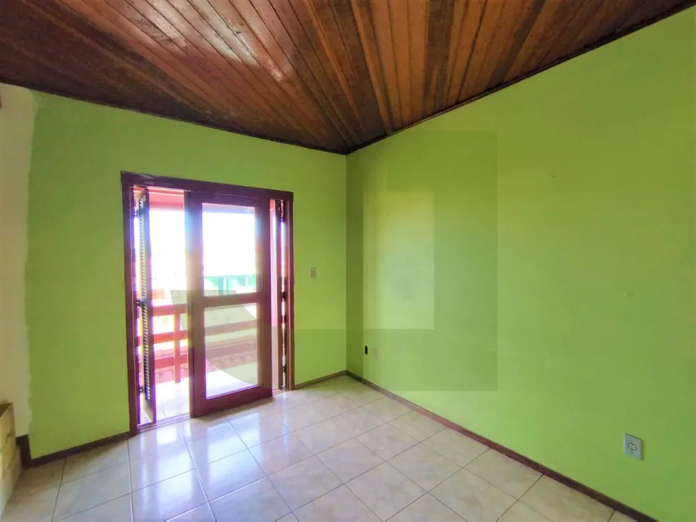 Alugar Casa / Residencial em S&atilde;o Leopoldo R$ 2.500,00 - Foto 4