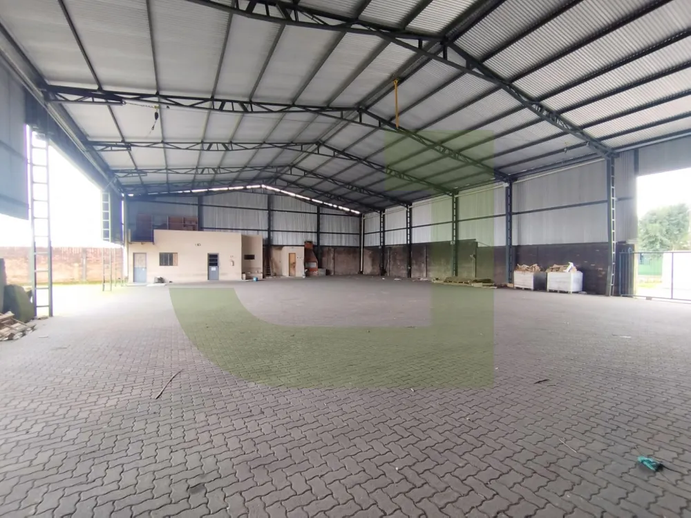 Alugar Comercial / Pavilh&atilde;o em S&atilde;o Leopoldo R$ 17.000,00 - Foto 3