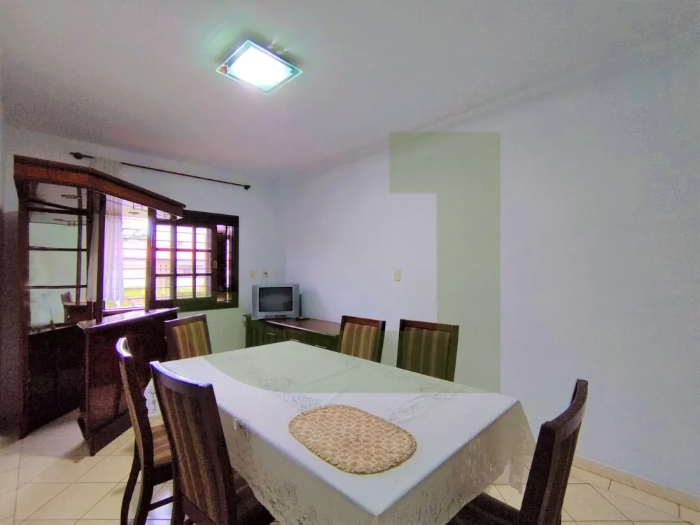 Alugar Casa / Residencial em S&atilde;o Leopoldo R$ 4.500,00 - Foto 5