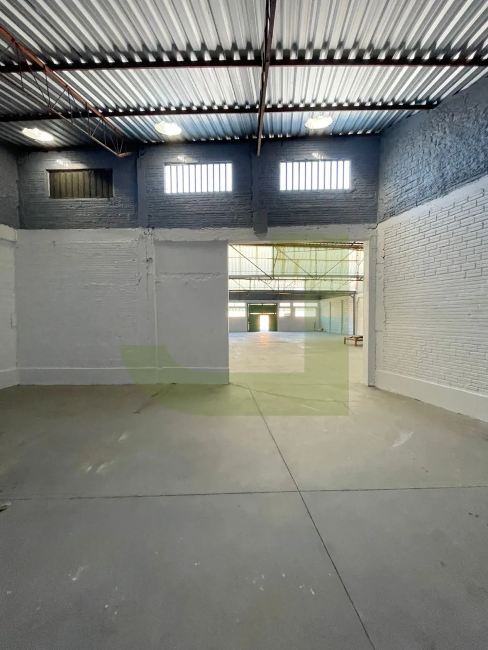 Alugar Comercial / Pavilh&atilde;o em S&atilde;o Leopoldo R$ 5.500,00 - Foto 5