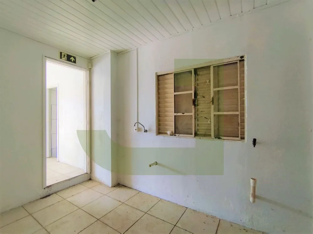 Alugar Comercial / Loja em S&atilde;o Leopoldo R$ 3.000,00 - Foto 10