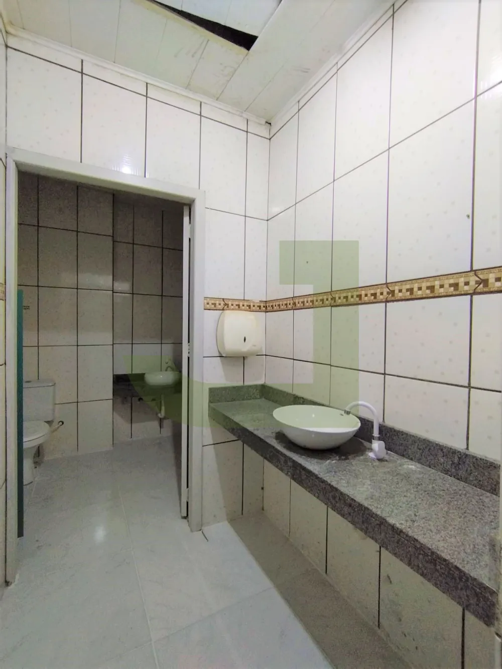 Alugar Comercial / Loja em S&atilde;o Leopoldo R$ 7.000,00 - Foto 7