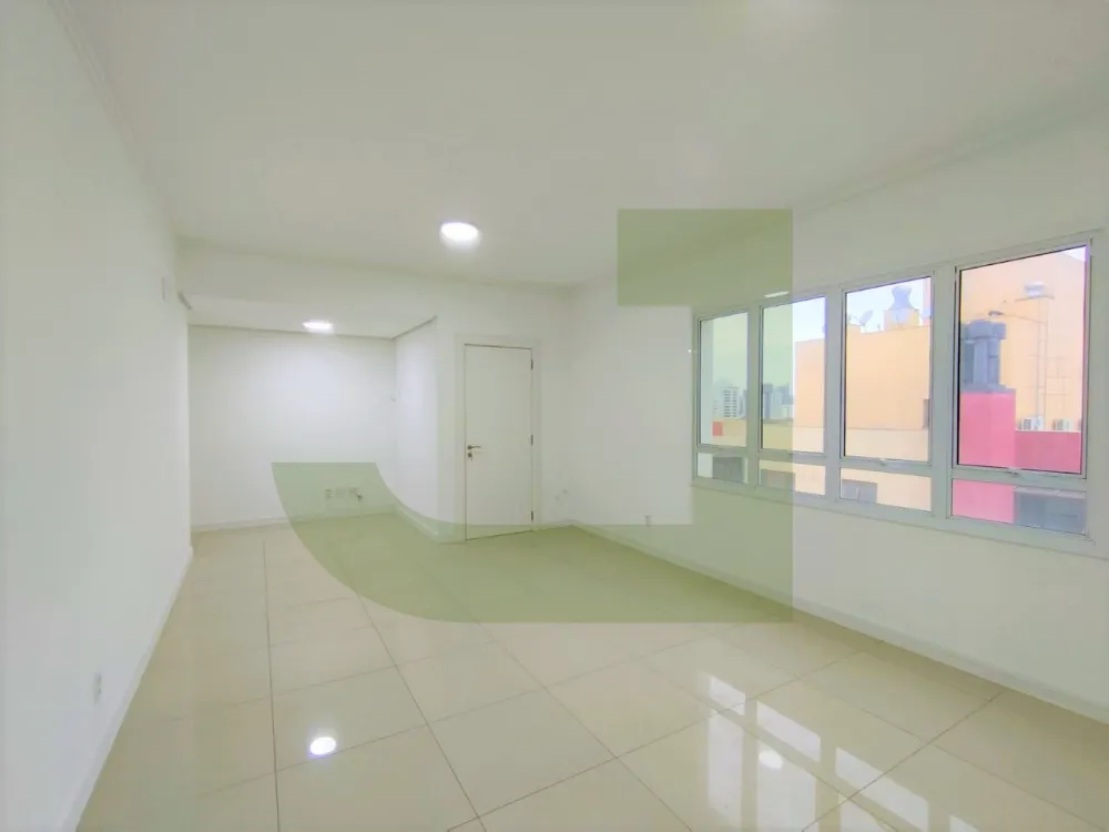 Alugar Comercial / Sala comercial em condom&iacute;nio em S&atilde;o Leopoldo R$ 1.400,00 - Foto 2