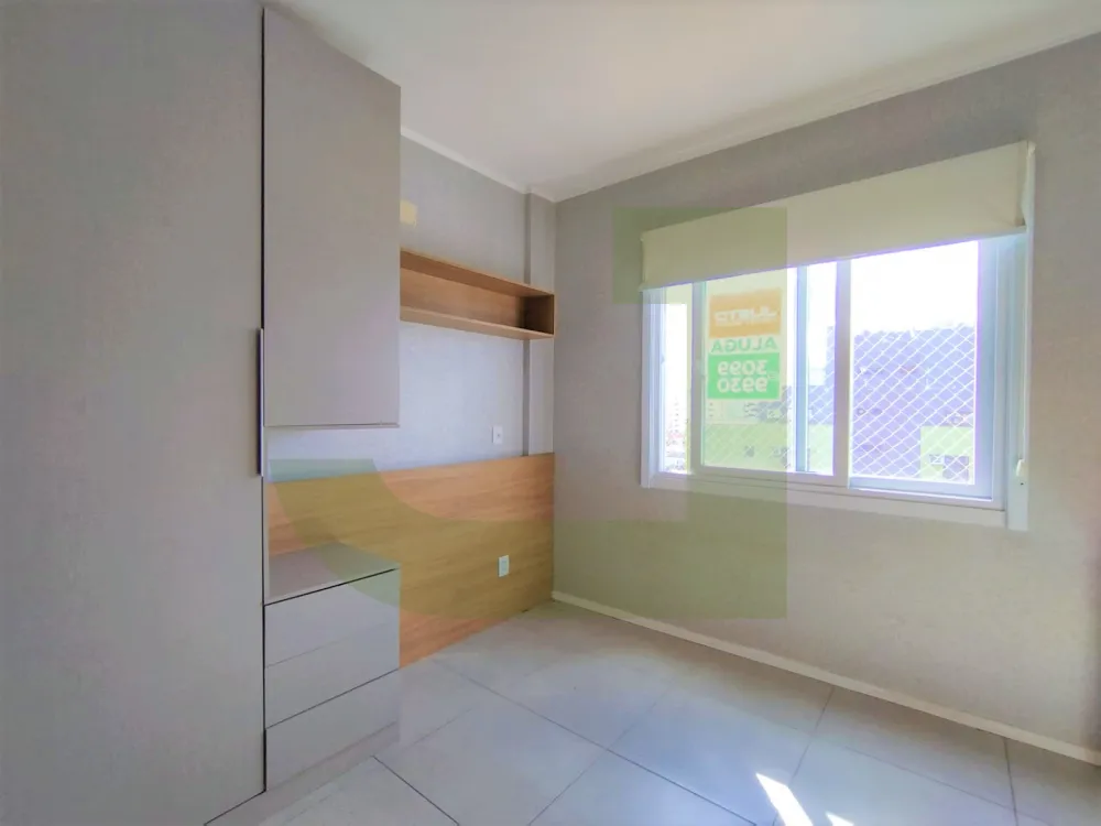 Alugar Apartamento / JK  Studio em S&atilde;o Leopoldo R$ 1.200,00 - Foto 1