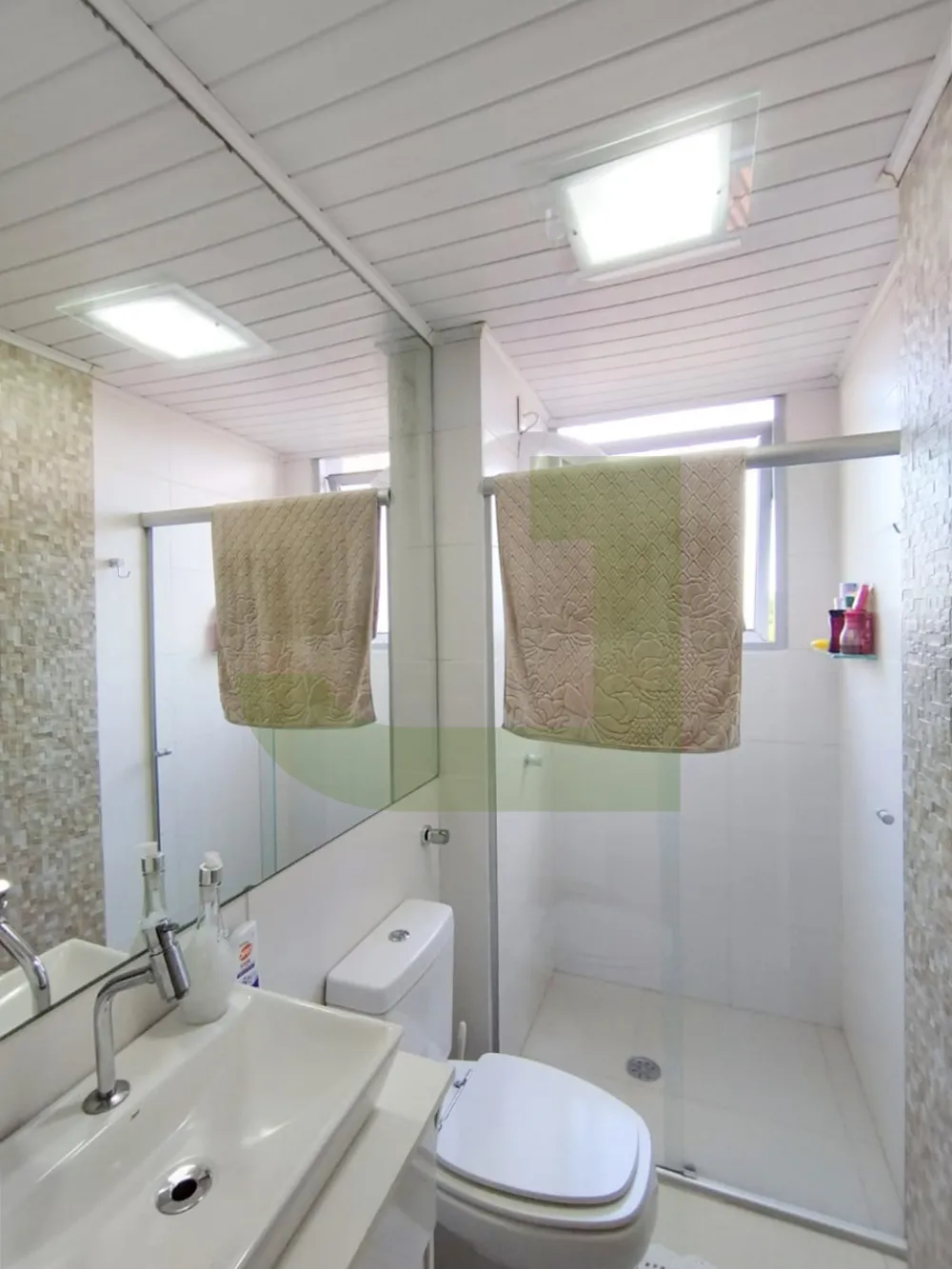 Alugar Apartamento / Padr&atilde;o em S&atilde;o Leopoldo R$ 2.300,00 - Foto 6