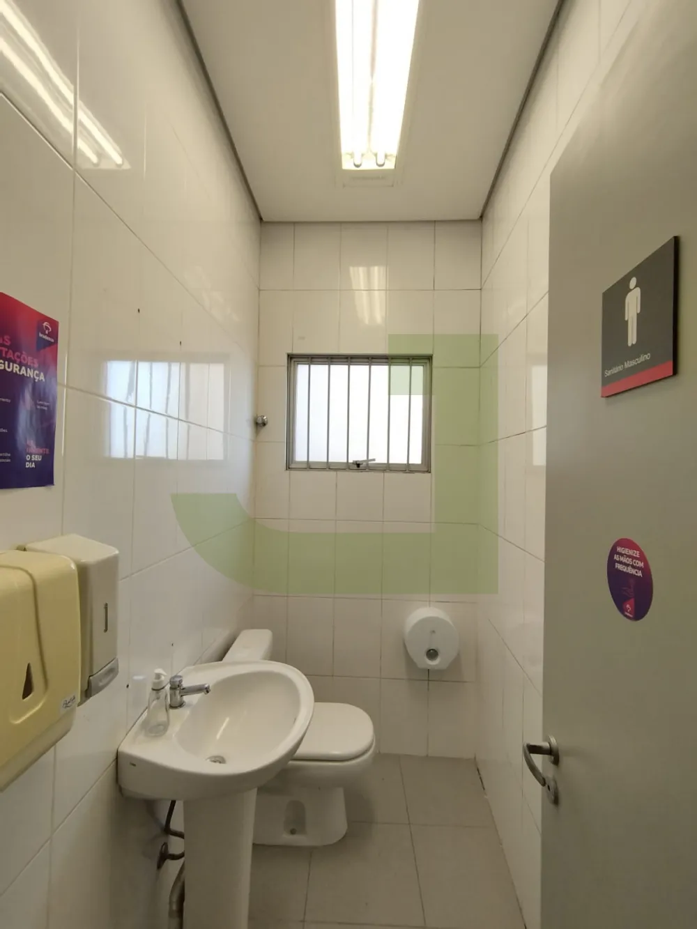 Alugar Comercial / Loja em Port&atilde;o R$ 12.000,00 - Foto 9