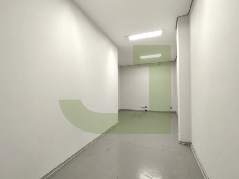 Alugar Comercial / Loja em Port&atilde;o R$ 12.000,00 - Foto 22