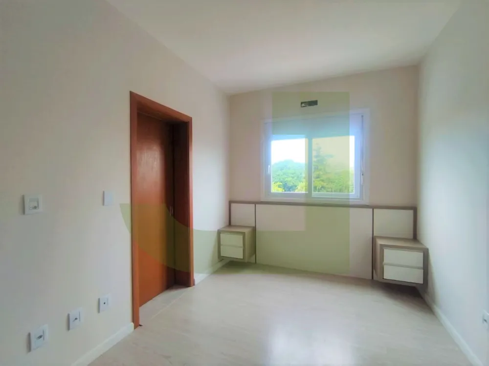 Alugar Apartamento / Padr&atilde;o em S&atilde;o Leopoldo R$ 2.600,00 - Foto 4