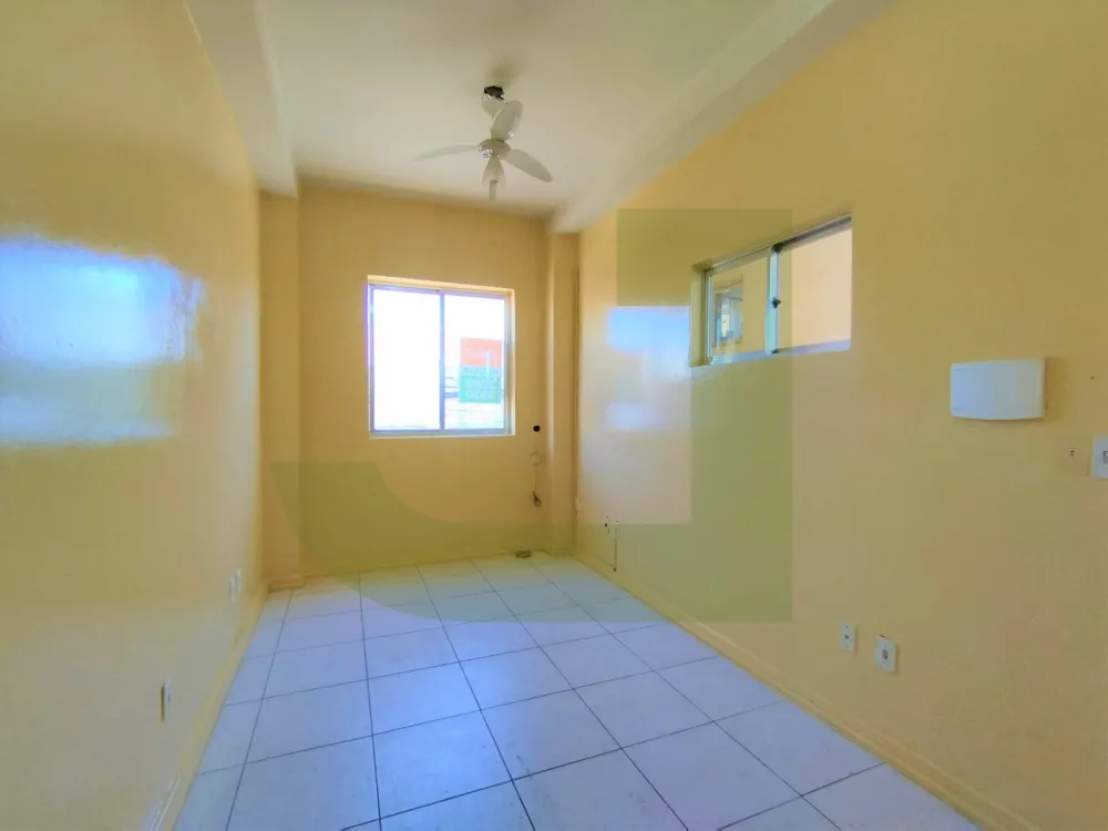 Alugar Comercial / Sala comercial em S&atilde;o Leopoldo R$ 600,00 - Foto 3