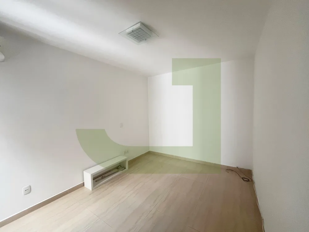 Alugar Apartamento / Padr&atilde;o em S&atilde;o Leopoldo R$ 1.200,00 - Foto 4