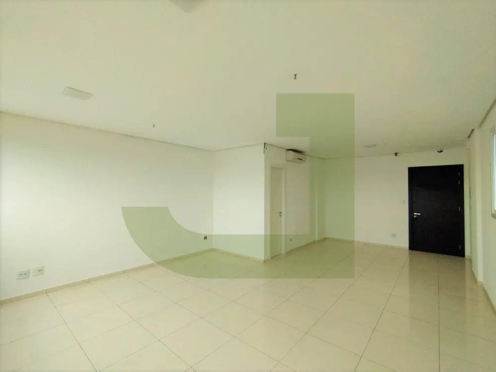 Alugar Comercial / Sala comercial em condom&iacute;nio em S&atilde;o Leopoldo R$ 2.800,00 - Foto 2