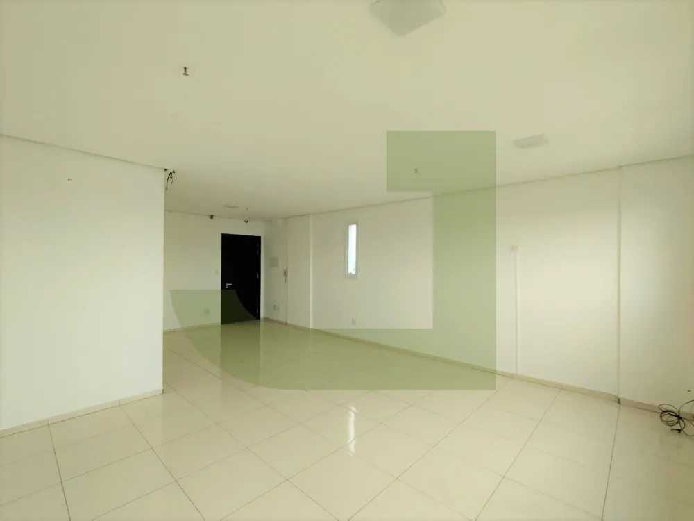 Alugar Comercial / Sala comercial em condom&iacute;nio em S&atilde;o Leopoldo R$ 2.800,00 - Foto 3