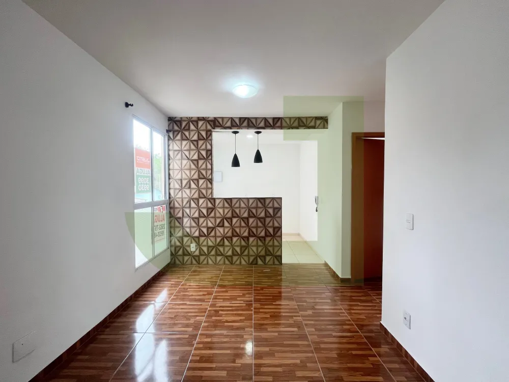 Alugar Apartamento / Padr&atilde;o em S&atilde;o Leopoldo R$ 900,00 - Foto 1