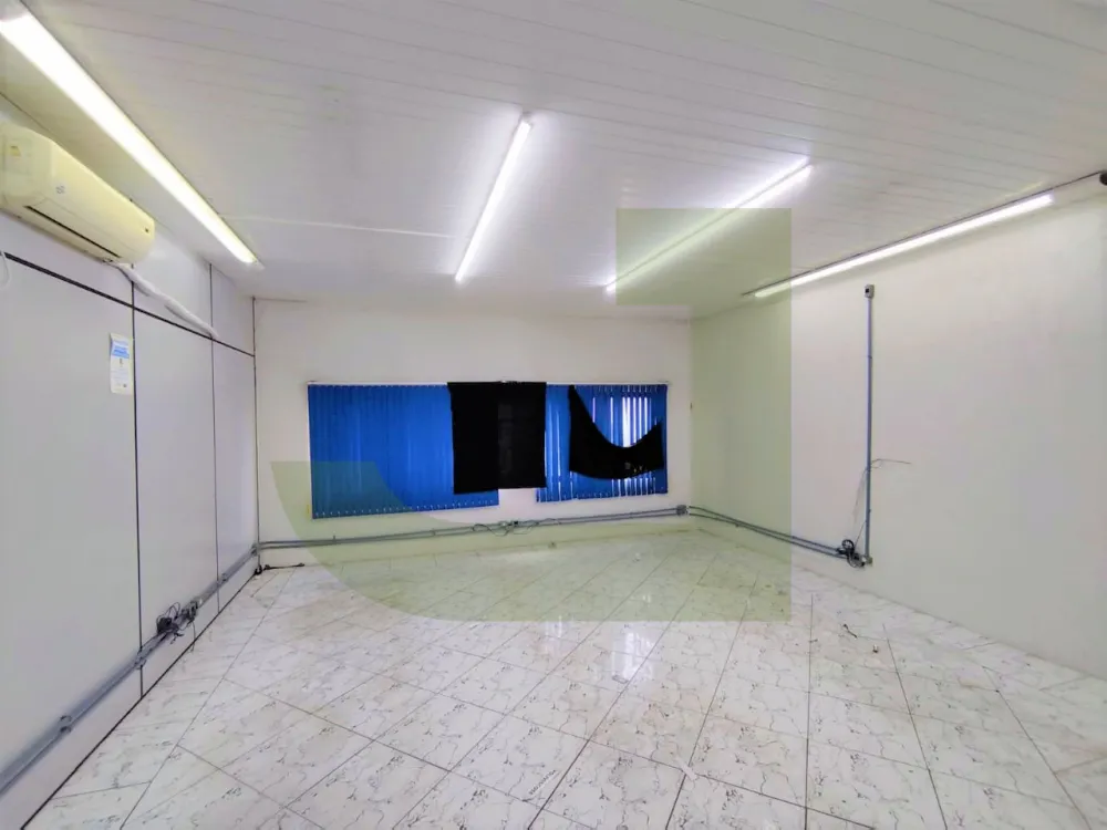 Alugar Comercial / Pr&eacute;dio em S&atilde;o Leopoldo R$ 12.900,00 - Foto 8