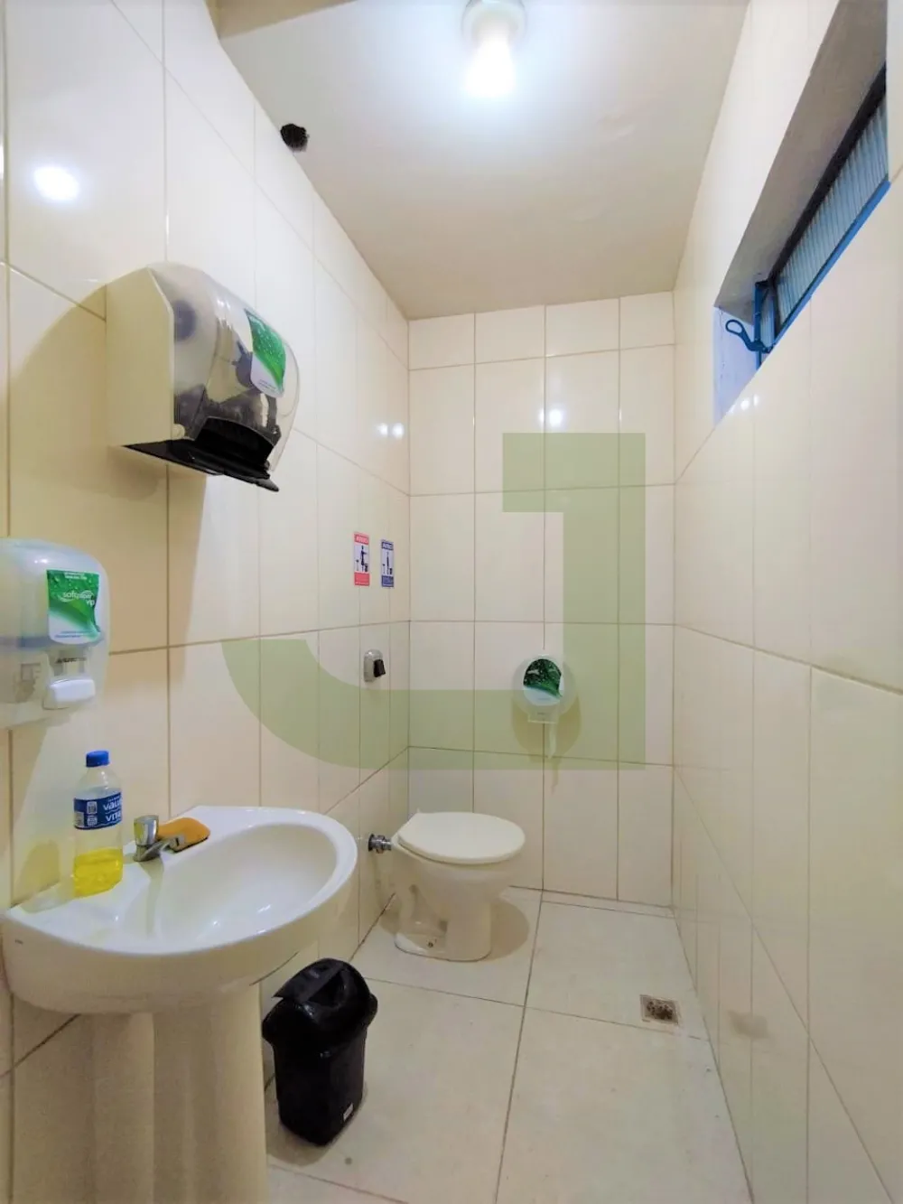 Alugar Comercial / Pr&eacute;dio em S&atilde;o Leopoldo R$ 12.900,00 - Foto 9