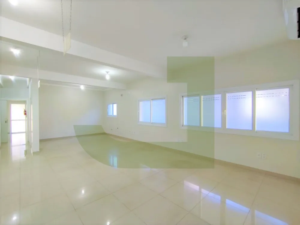 Alugar Comercial / Loja em Condom&iacute;nio em S&atilde;o Leopoldo R$ 6.200,00 - Foto 1