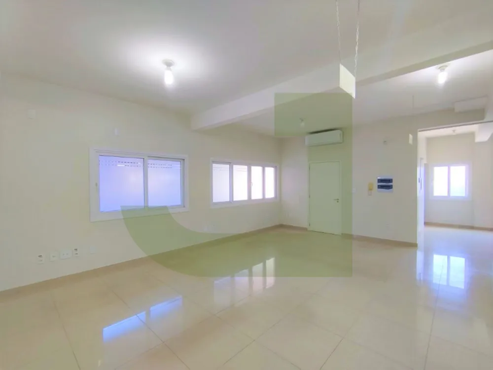 Alugar Comercial / Loja em Condom&iacute;nio em S&atilde;o Leopoldo R$ 6.200,00 - Foto 2