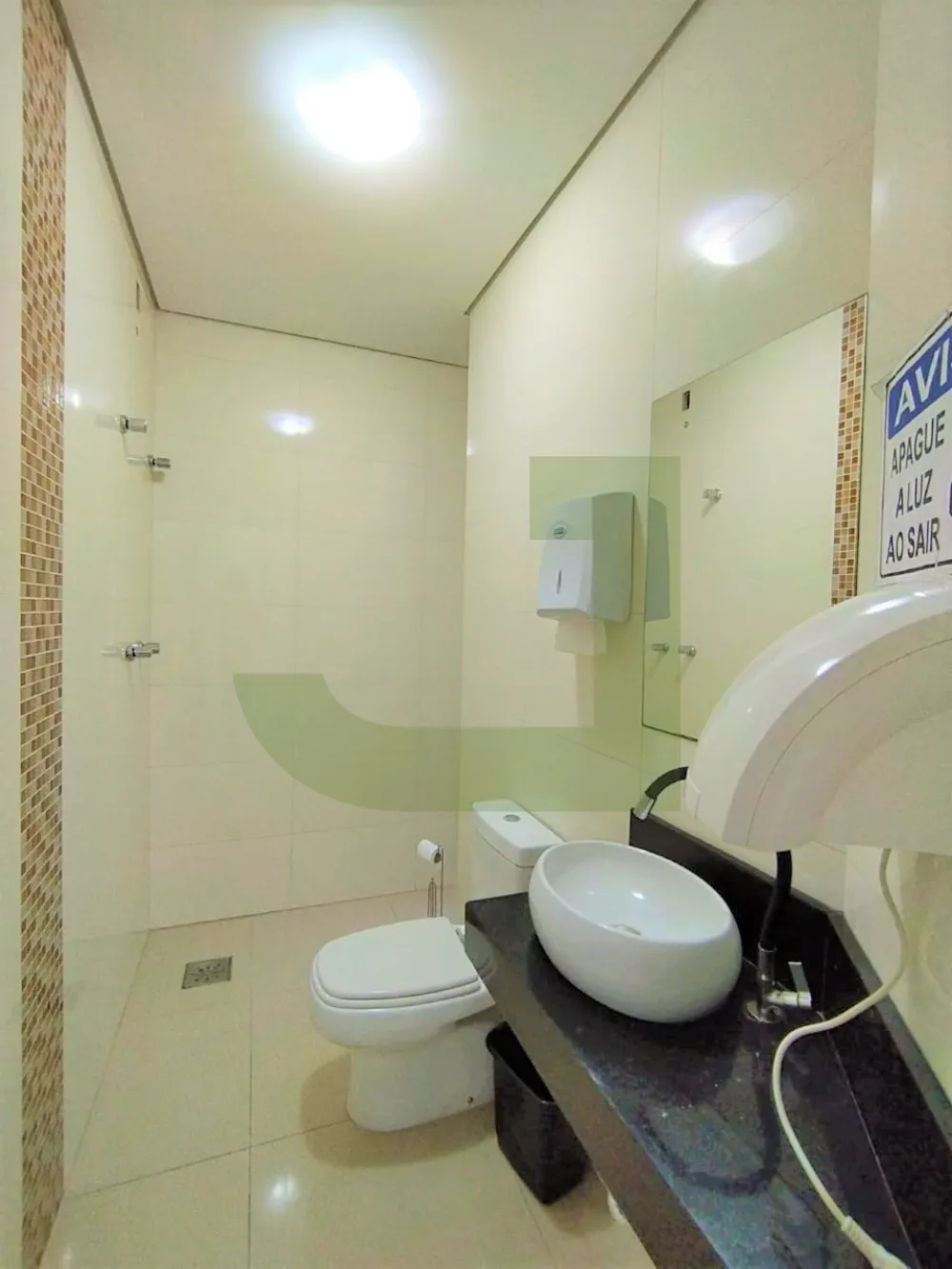 Alugar Comercial / Loja em Condom&iacute;nio em S&atilde;o Leopoldo R$ 6.200,00 - Foto 17