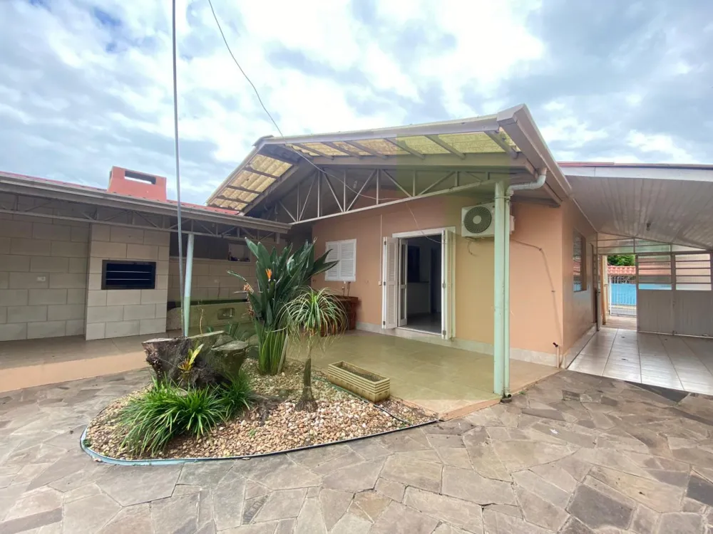 Alugar Casa / Residencial em S&amp;atilde;o Leopoldo R$ 1.600,00 - Foto 20