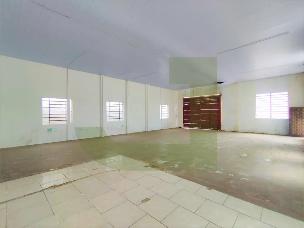 Alugar Comercial / Pr&eacute;dio em S&atilde;o Leopoldo R$ 6.000,00 - Foto 4