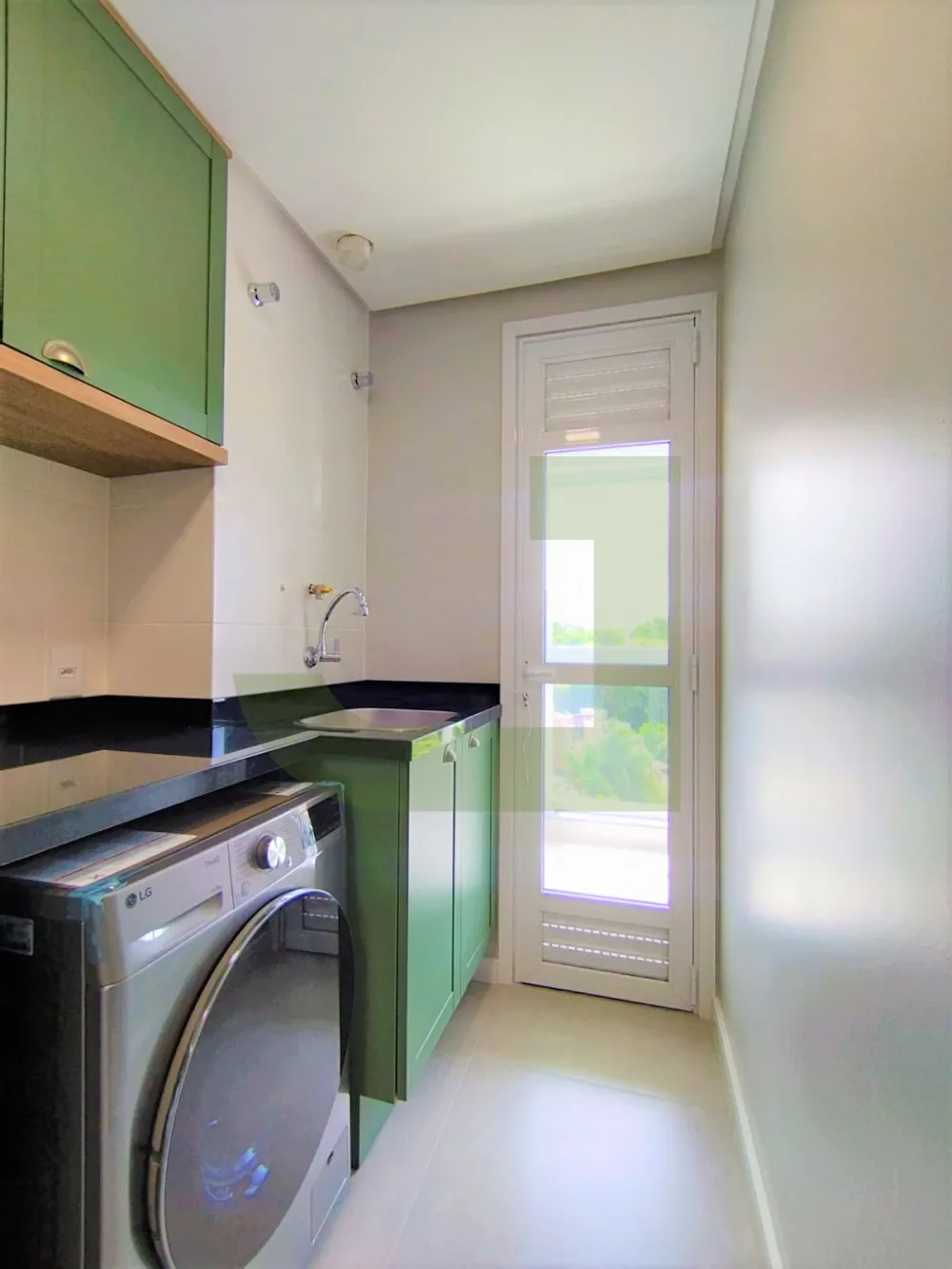 Alugar Apartamento / Padr&atilde;o em S&atilde;o Leopoldo R$ 6.000,00 - Foto 17