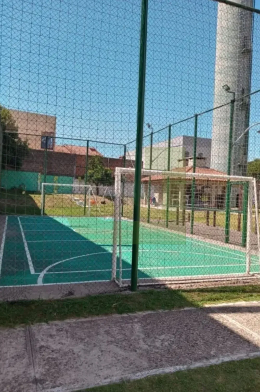 Comprar Apartamento / Padr&atilde;o em Esteio R$ 190.000,00 - Foto 2