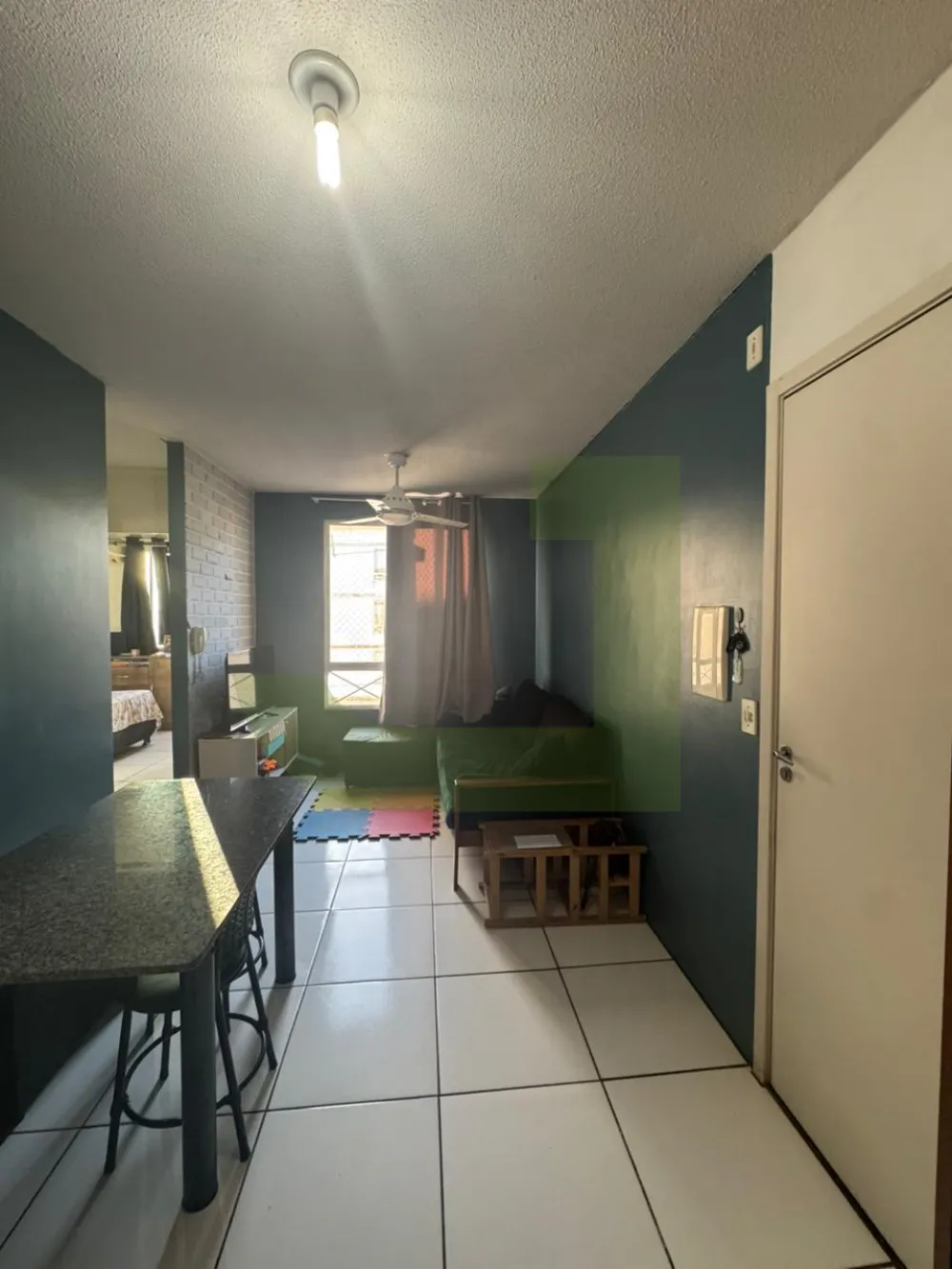 Comprar Apartamento / Padr&atilde;o em Esteio R$ 190.000,00 - Foto 6