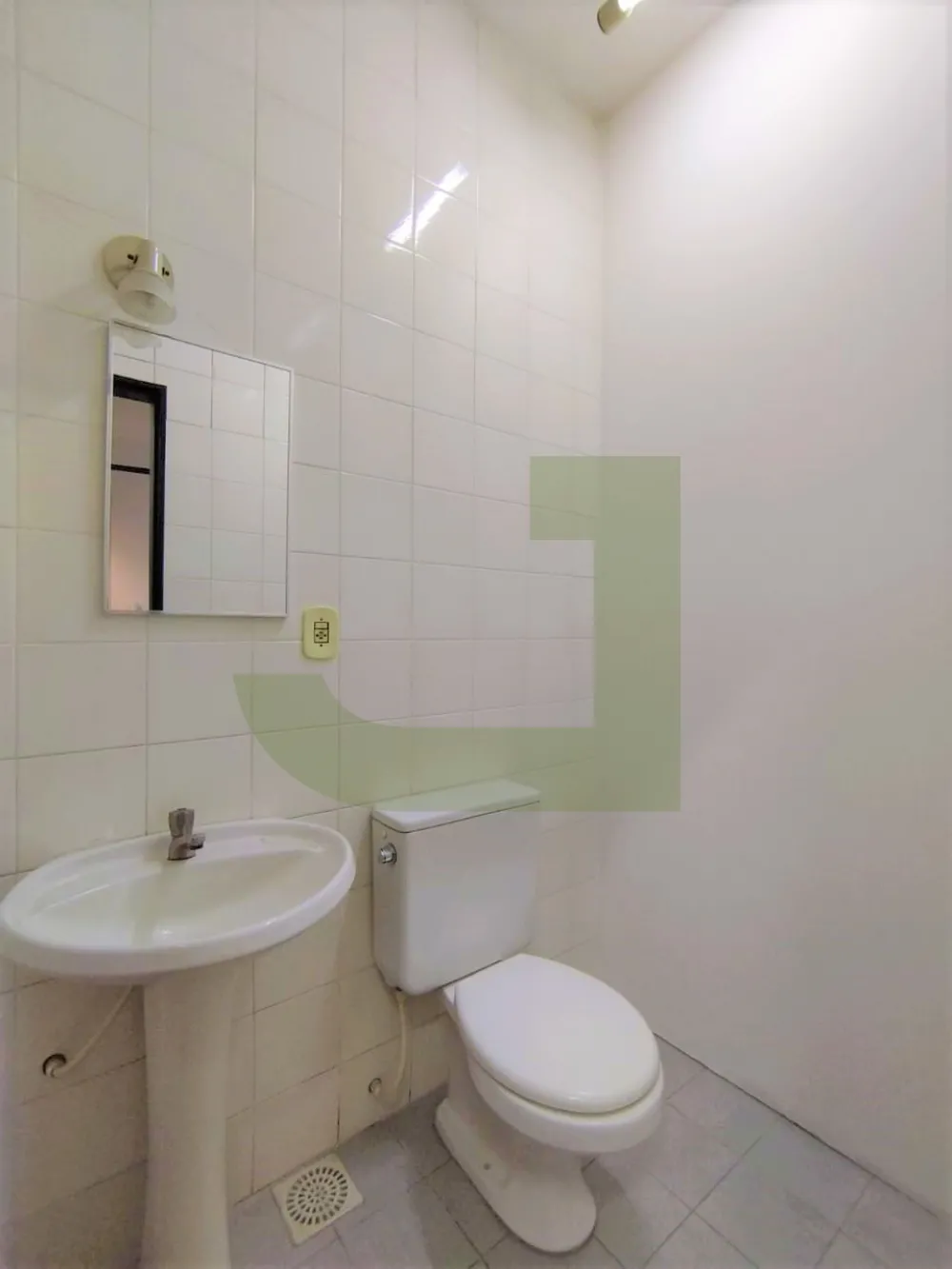 Alugar Comercial / Sala comercial em condom&iacute;nio em S&atilde;o Leopoldo R$ 1.500,00 - Foto 8