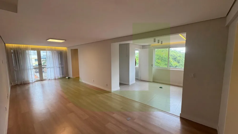 Comprar Apartamento / Padr&atilde;o em S&atilde;o Leopoldo R$ 690.000,00 - Foto 4