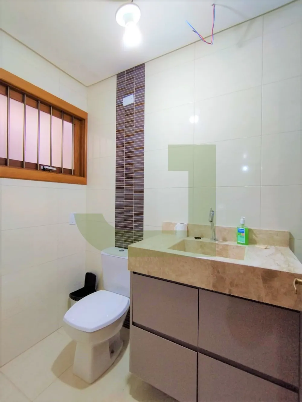 Alugar Casa / Residencial em S&atilde;o Leopoldo R$ 5.500,00 - Foto 9