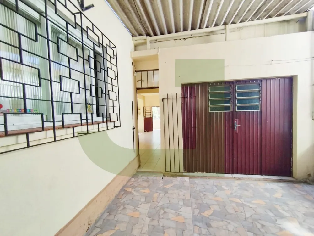 Alugar Casa / Residencial em S&atilde;o Leopoldo R$ 1.200,00 - Foto 2