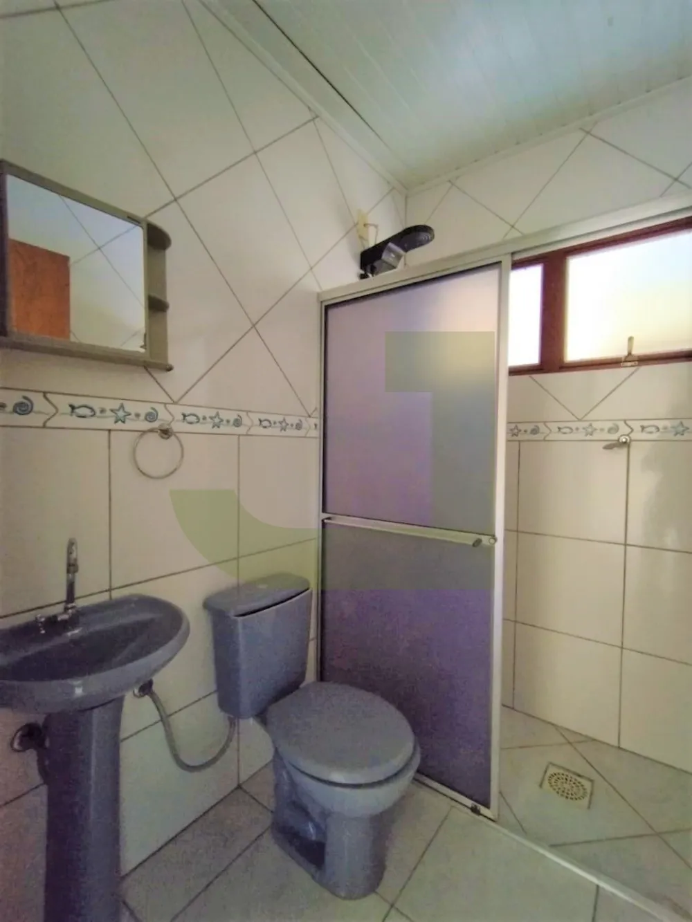 Alugar Casa / Residencial em S&atilde;o Leopoldo R$ 2.000,00 - Foto 5