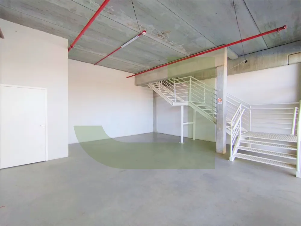 Alugar Comercial / Loja em Condom&iacute;nio em S&atilde;o Leopoldo R$ 8.000,00 - Foto 2