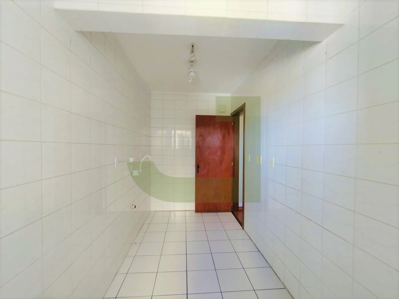 Alugar Apartamento / Padr&atilde;o em S&atilde;o Leopoldo R$ 1.500,00 - Foto 6