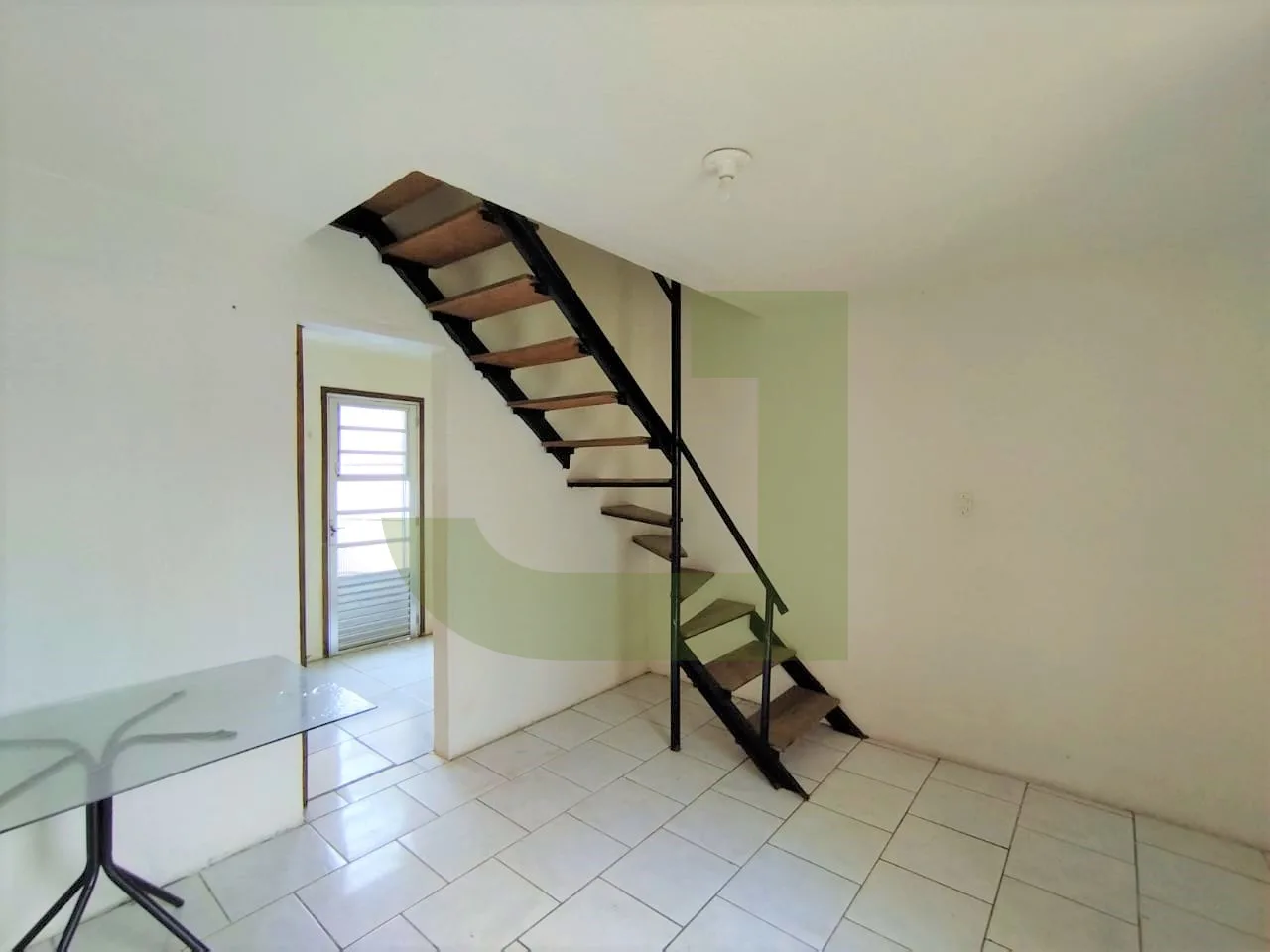 Alugar Casa / Residencial em S&atilde;o Leopoldo R$ 950,00 - Foto 2