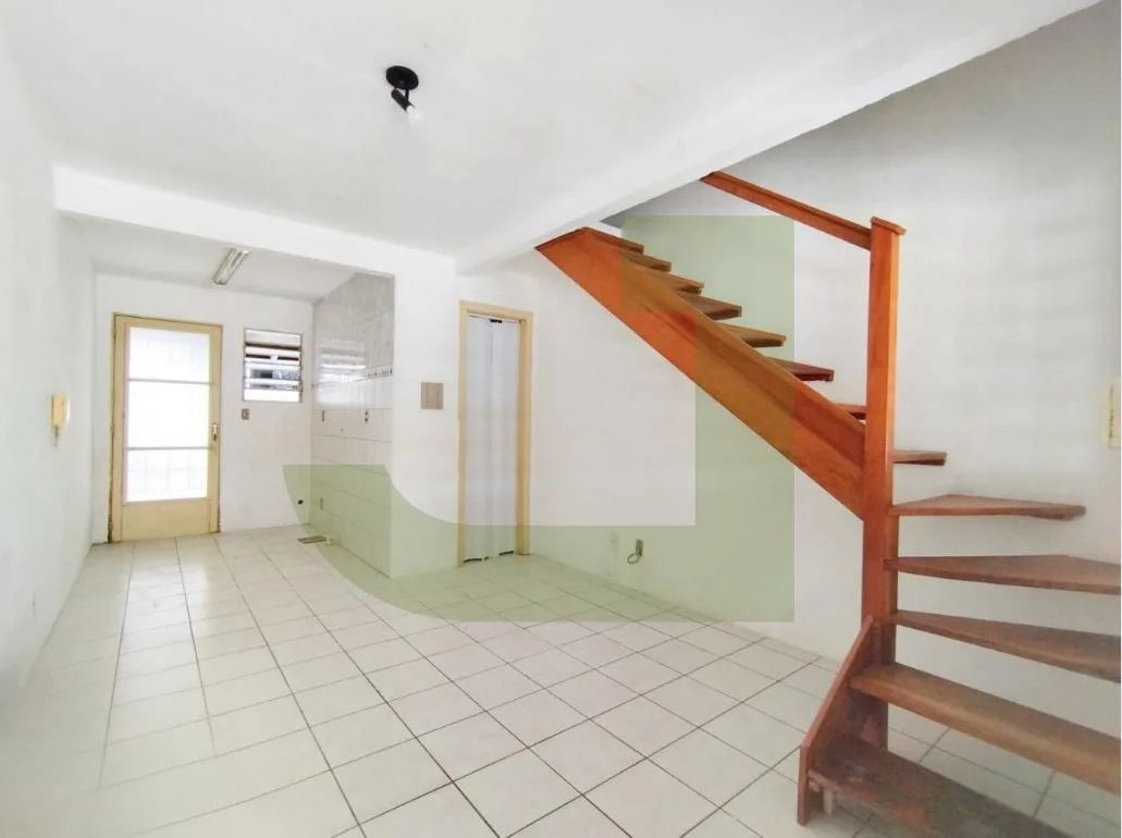 Alugar Casa / Condom&iacute;nio em S&atilde;o Leopoldo R$ 1.150,00 - Foto 2