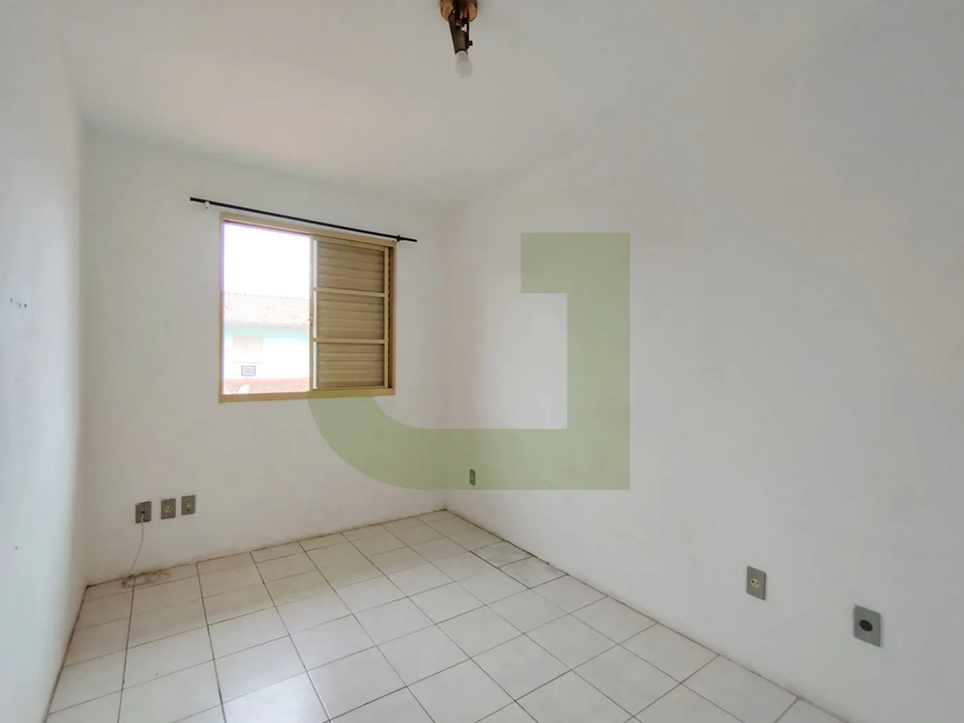 Alugar Casa / Condom&iacute;nio em S&atilde;o Leopoldo R$ 1.150,00 - Foto 8