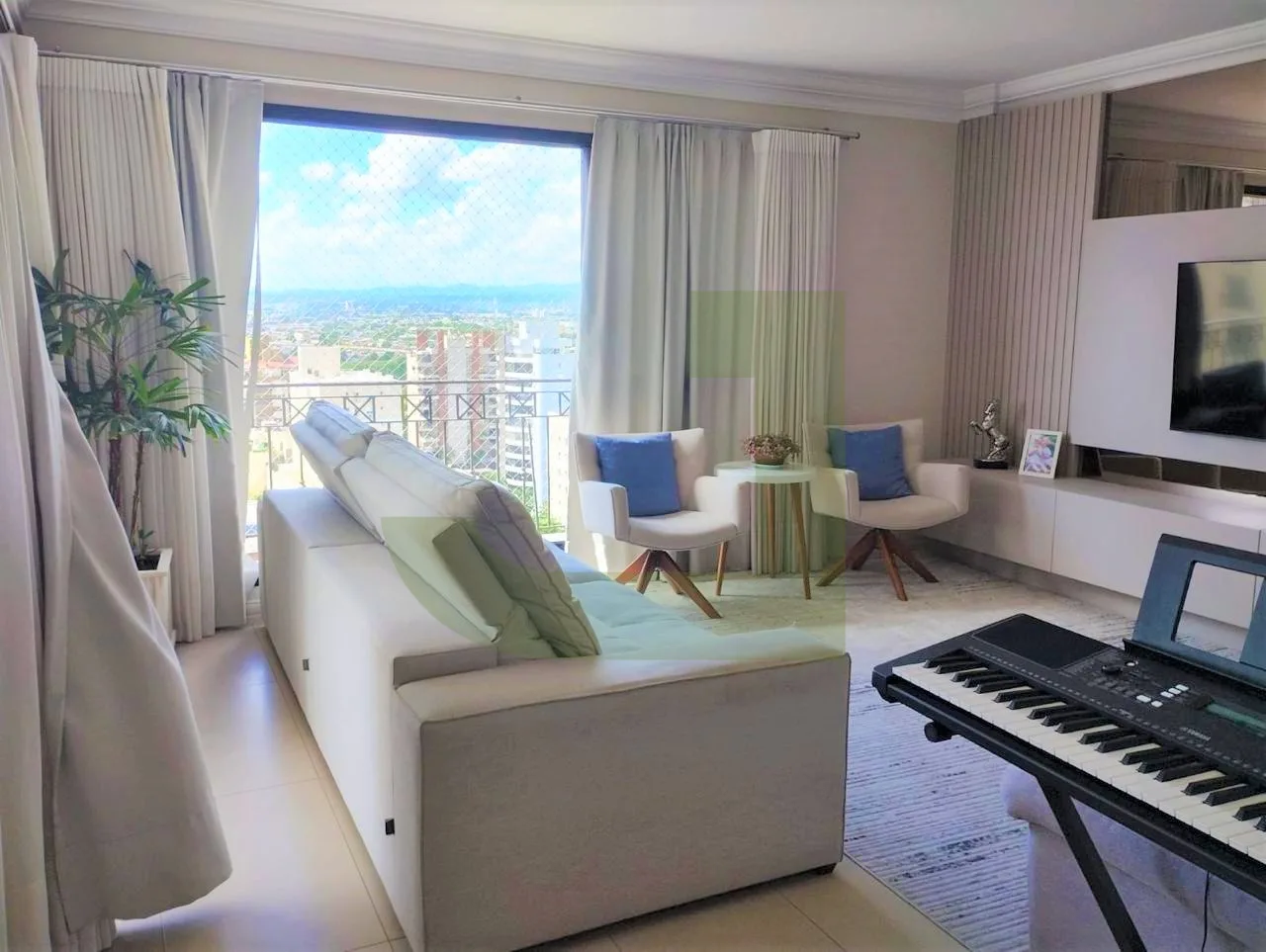 Alugar Apartamento / Padr&atilde;o em S&atilde;o Leopoldo R$ 6.000,00 - Foto 2