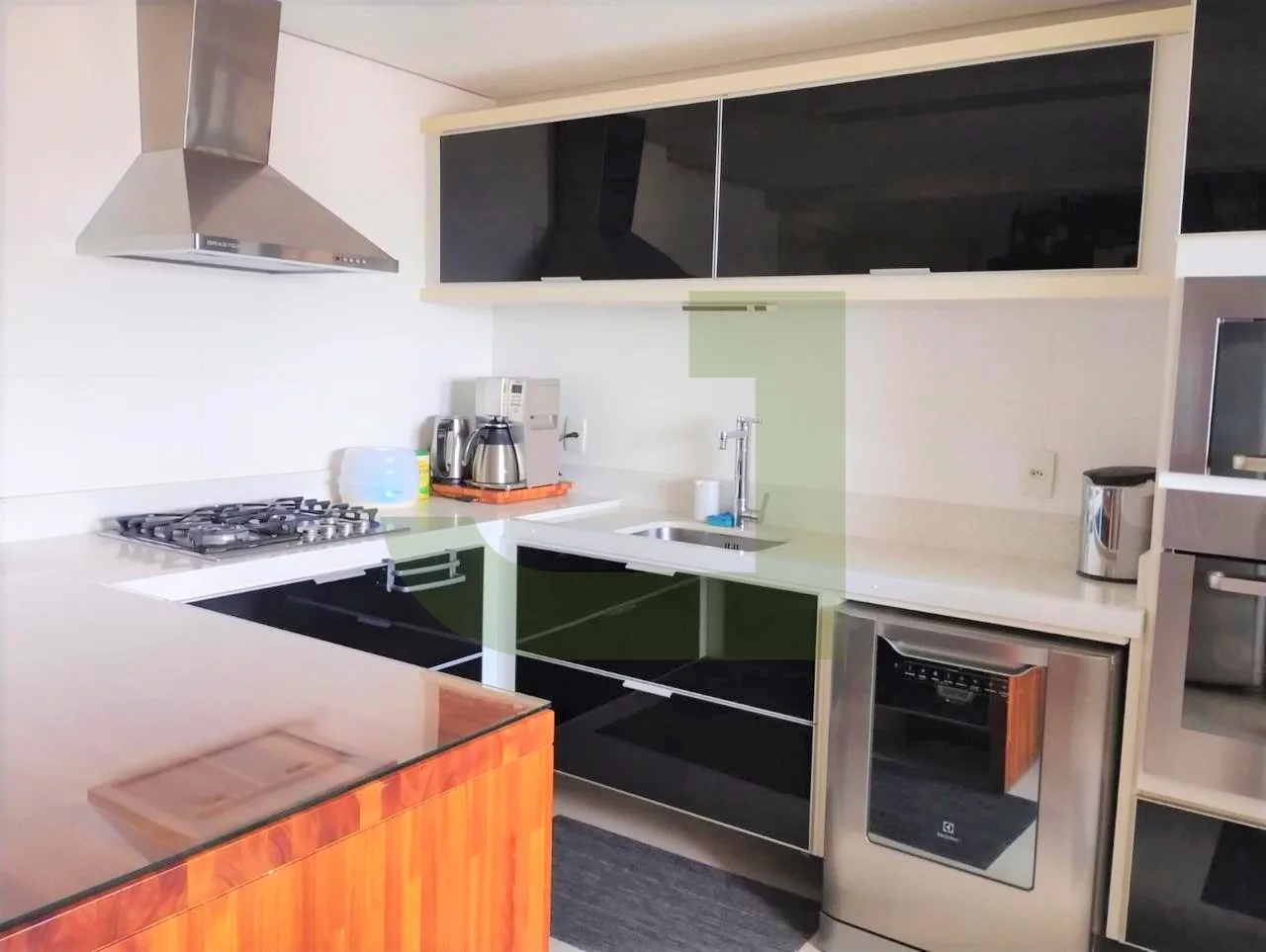 Alugar Apartamento / Padr&atilde;o em S&atilde;o Leopoldo R$ 6.000,00 - Foto 11