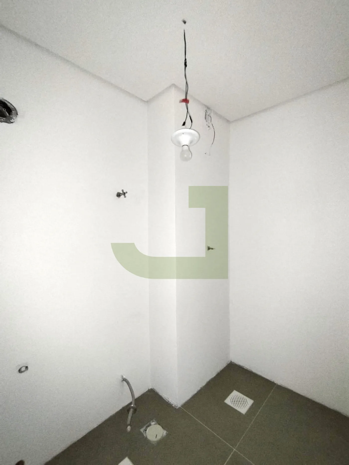 Alugar Comercial / Loja em Condom&iacute;nio em S&atilde;o Leopoldo R$ 5.000,00 - Foto 9