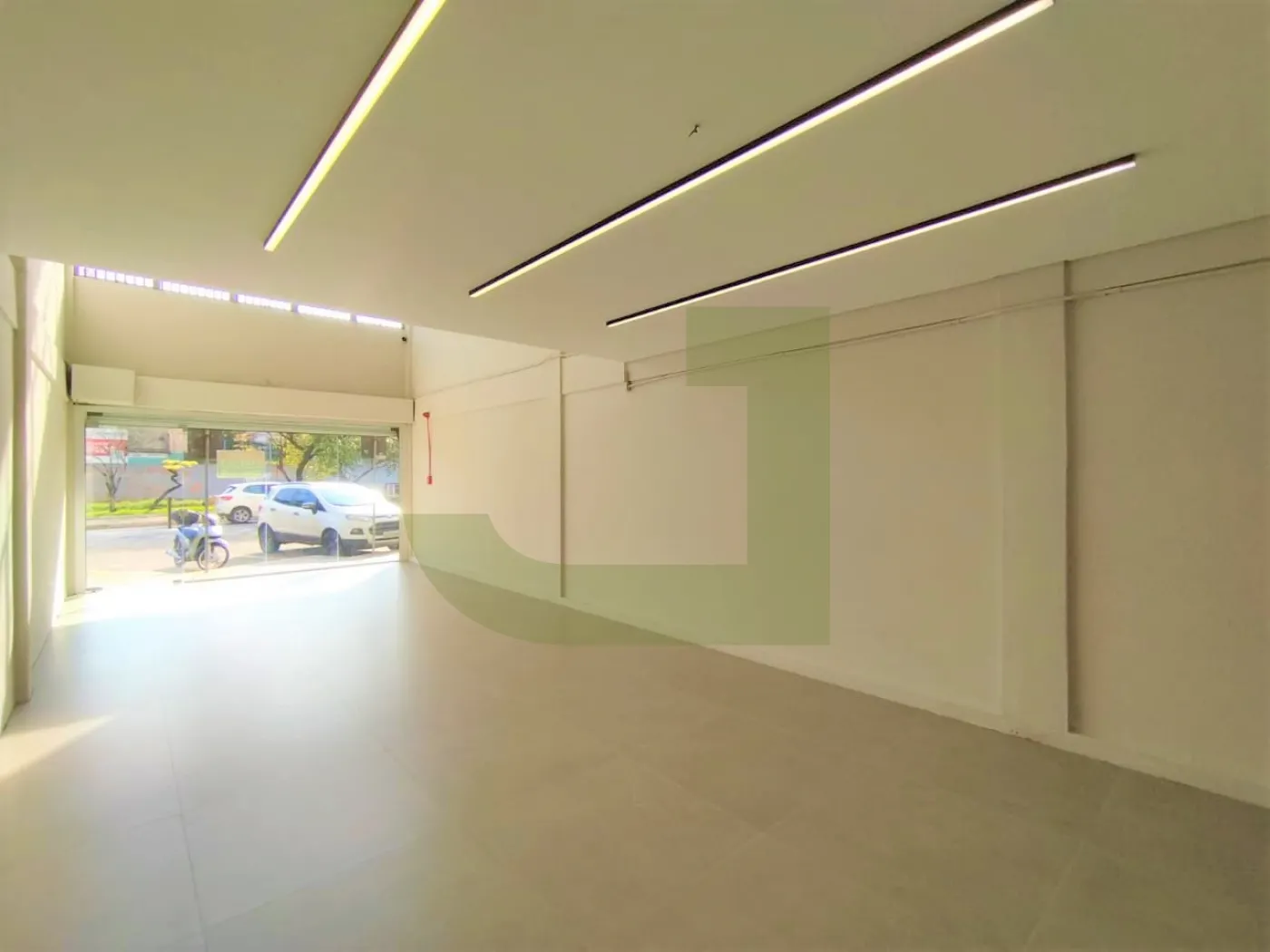 Alugar Comercial / Loja em Condom&iacute;nio em S&atilde;o Leopoldo R$ 4.100,00 - Foto 4