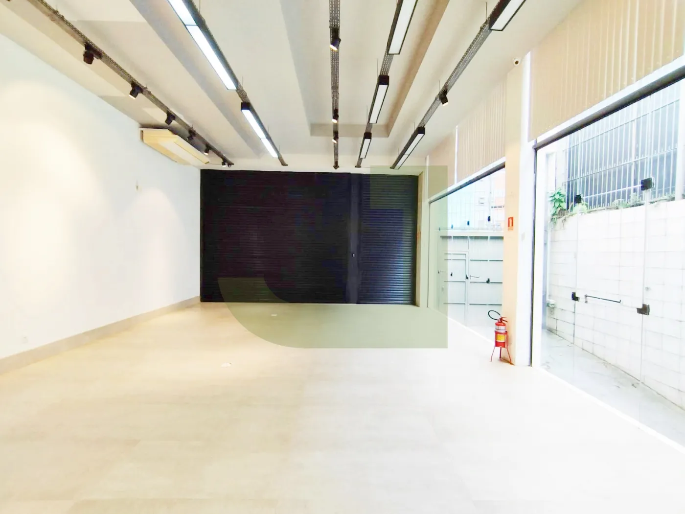 Alugar Comercial / Loja em S&atilde;o Leopoldo R$ 11.700,00 - Foto 6