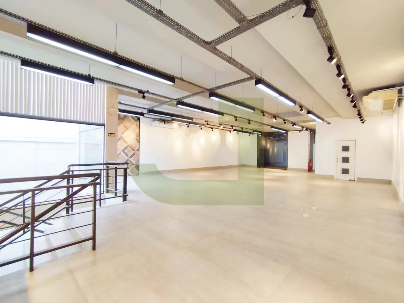 Alugar Comercial / Loja em S&atilde;o Leopoldo R$ 11.700,00 - Foto 7